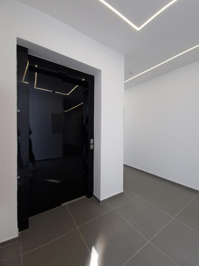 Smart Loft Apartment *